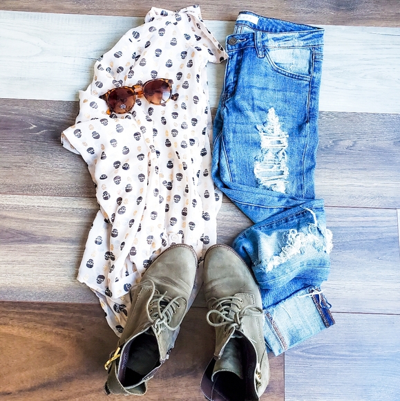 groggy Tops - Groggy sheer skull top